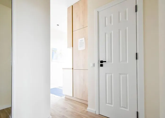 Skyline View - Very - Metro - Washer&dryer Appartement