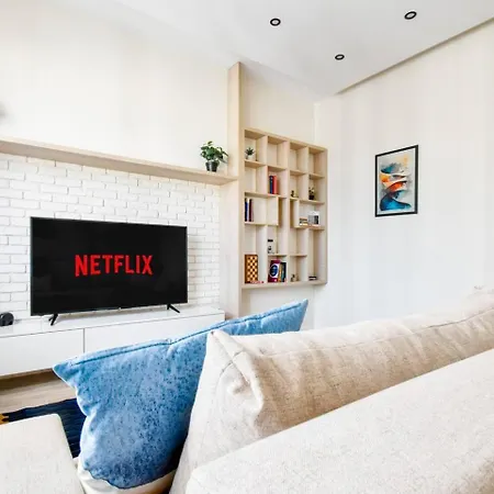 Skyline View - Very - Metro - Washer&dryer