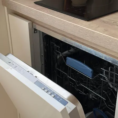Skyline View - Very - Metro - Washer&dryer Appartamento