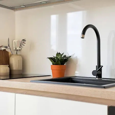 Skyline View - Very - Metro - Washer&dryer Appartamento *