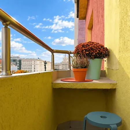 Skyline View - Very - Metro - Washer&dryer Appartamento *