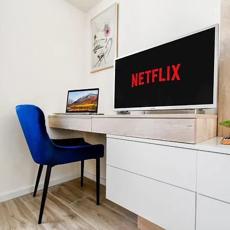 Skyline View - Very - Metro - Washer&dryer Апартамент *